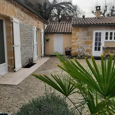 Дом отдыха Maison Charmante Avec Cour, Wifi, Proche De Sarlat, Ideale Famille, Equipements Bebe Inclus - Fr-1-616-193 Calviac-en-Perigord